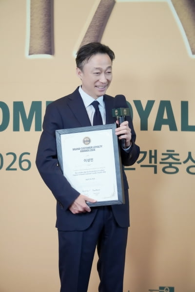 이성민, 38만 소비자의 선택받은 배우