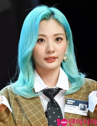 21살 때부터 억대 외제 차 끌고 다니더니…볼사 안지영 "1억 스트리밍 곡이 9개" ('라스')