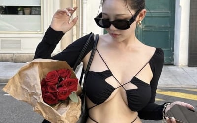 '얼짱' 홍영기, 민망 노출에 일침 맞자 "가슴을 드러내건 말건" 쿨 반응