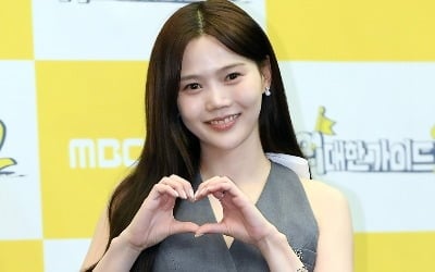 "아이 셋 낳고파"…'미혼' 오마이걸 효정, '2세 계획' 깜짝 고백했다 ('육아인턴')