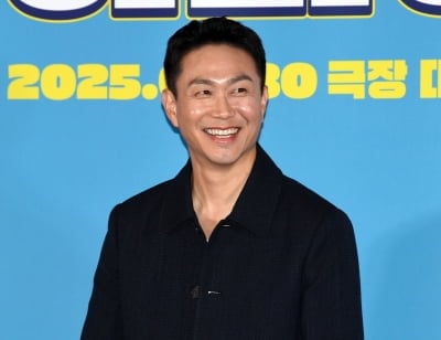 "강동원이 댄스, 엄태구가 랩, 내가 발라드?"…오정세, 뜻밖의 가수 데뷔 ('와일드 씽')