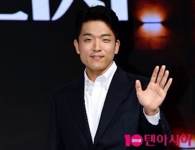 "사태 심각성 모르는 듯"…안성재, 유튜브 업로드에 '비난 폭주'