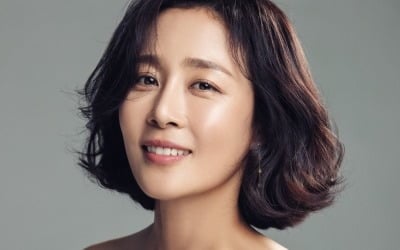 [공식] '50세' 문정희, 7년 만에 각자의 길 걷는다…"서로의 앞날 응원하기로"