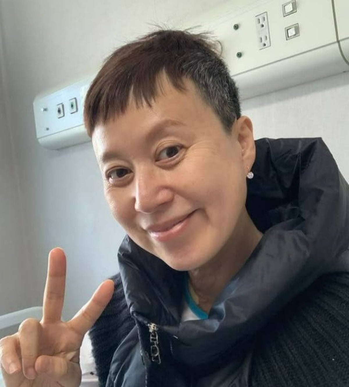 방송인 박미선이 유방암 치료 중 환한 미소를 보이고 있다. / 사진=박미선 SNS