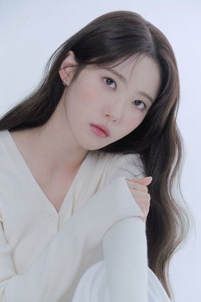 [공식] 우주소녀 이루다, 웹툰 원작 '궁' 여자 주인공 발탁…데뷔 10년 만에 첫 퓨전 사극 도전