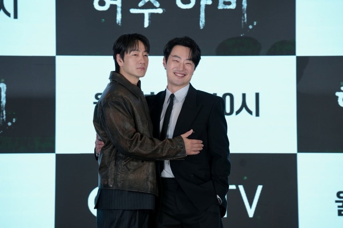 배우 박해수와 이희준이 '허수아비'를 통해 '혐관' 브로맨스를 보여주고 있다. / 사진제공=KT스튜디오지니