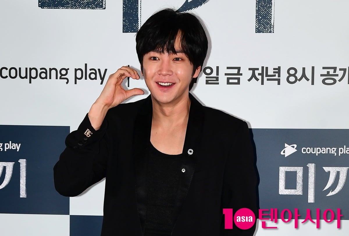 배우 장근석이 소년미 넘치는 모습으로 금요일 밤 안방극장에 기분 좋은 웃음을 선사했다./사진=텐아시아DB