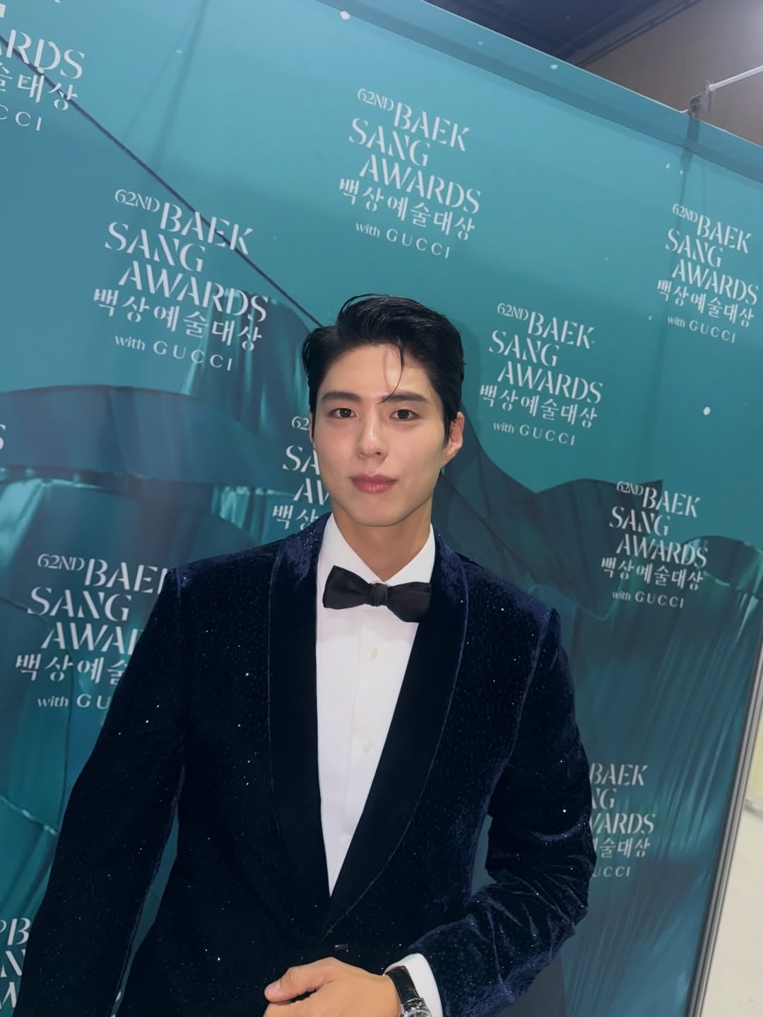 박보검, 끝내 조각 비주얼로 '백상' 제대로 찢었다…'33세'의 소년미