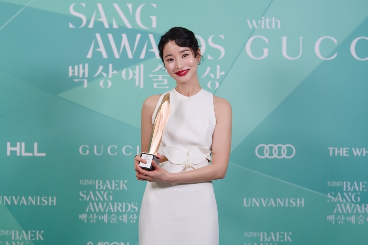 배우 방효린이 넷플릭스 시리즈 '애마'로 4관왕에 오르는 저력을 보여줬다./사진제공=팀호프