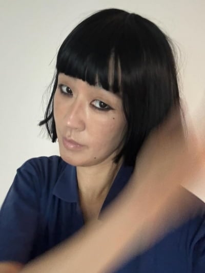 '49세' 홍진경, 딸은 대학 포기 했는데…짙은 아이라인 그리고 파격 변신