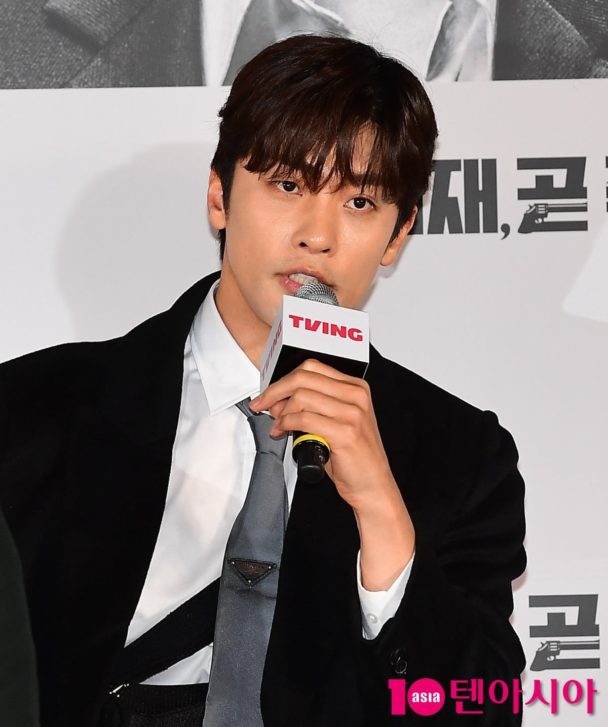 2022년 '나 혼자 산다'에서 하차던 성훈이 MBC 관찰 예능이라는 공통점이 있는 '전지적 참견 시점'에 최강희의 지인으로 출연했다./사진=텐아시아DB
