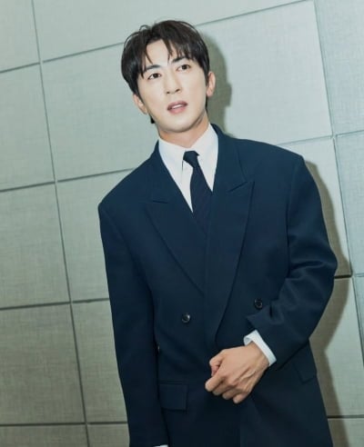 '2년 연속 실패' 김원훈, 기안84 수상에 또 정색했다…표정 논란에 "축하하면 이래요" 해명