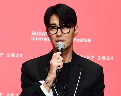 '55세' 차승원, 국내 최초 시니어 디저트 카페 오픈…의외의 프랑스 제빵 실력 자랑 ('봉주르')