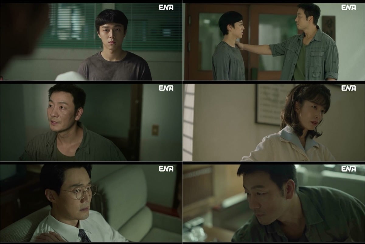 박해수가 마주한 연쇄살인범의 얼굴이 공개됐다./사진=ENA 방송 화면캡처