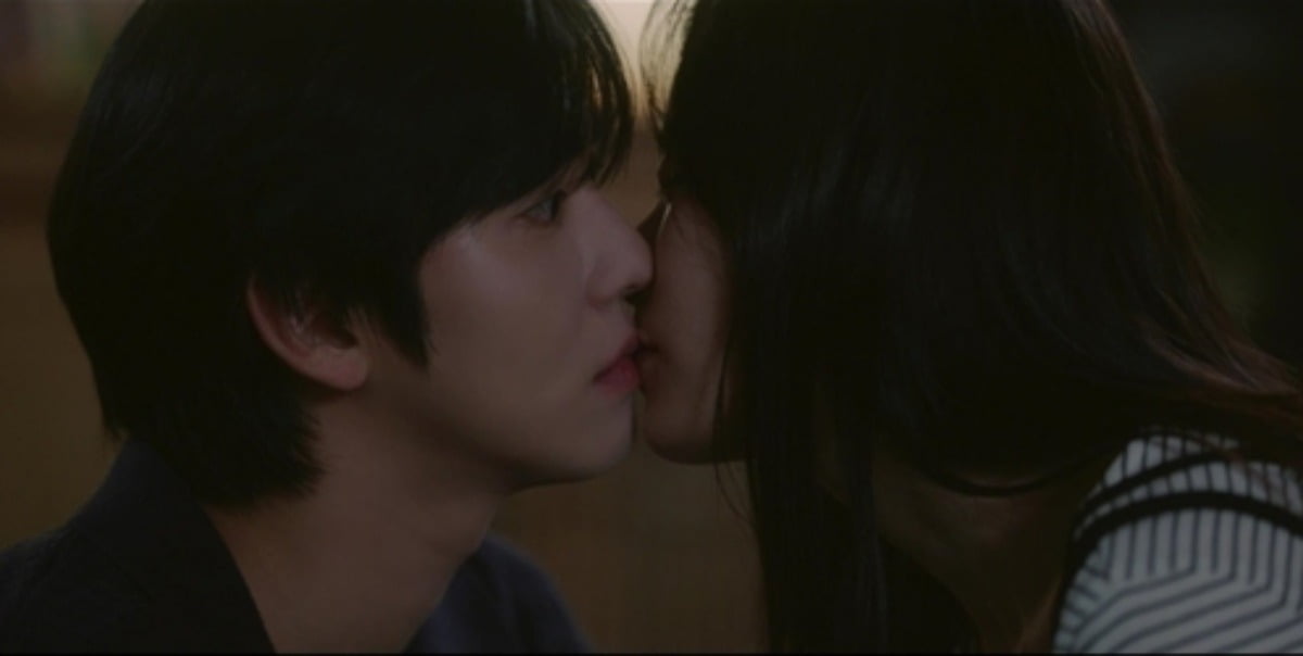 배우 안효섭과 채원빈이 '오늘도 매진했습니다'에서 열연을 펼치고 있다. / 사진제공=SBS