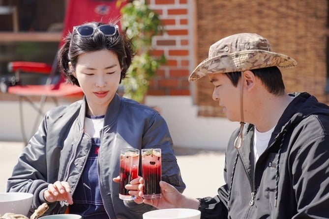 '시골마을 이장우3'가 중반부에 접어든 가운데 전북 부안의 풍경과 제철 식재료, 정겨운 마을 분위기로 시청자들의 관심을 끌고 있다./사진제공=MBC