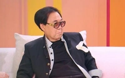 바람 펴서 이혼 당해놓고…조영남, 43세 연하에 결혼 조언 "사랑은 자유롭게" ('동치미')