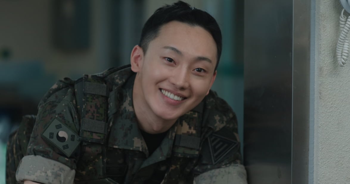 배우 강하경이 독보적인 캐릭터 소화력으로 첫 회부터 강렬한 존재감을 남겼다. / 사진 제공 : 티빙(TVING) 오리지널  방송 캡처