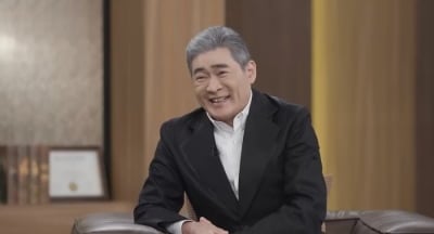 '하루에 1억 벌어" 60대 유명 가수, 수입 밝혔다…"쉽게 벌어서 당연한 줄" ('데이앤나잇')