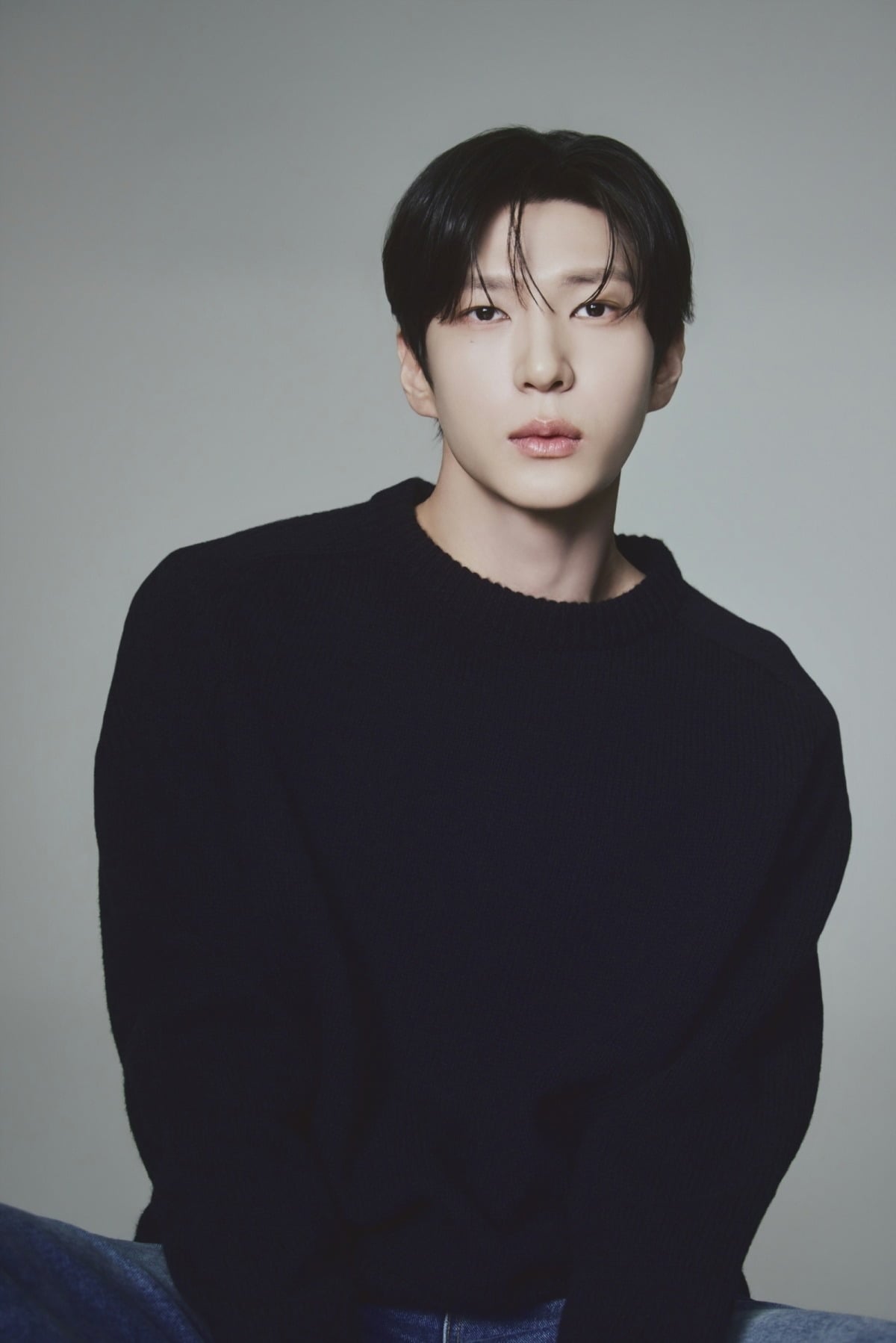 그룹 빅스(VIXX) 멤버 겸 뮤지컬 배우 정택운(35)이 써브라임과 전속계약을 체결했다./사진제공=써브라임