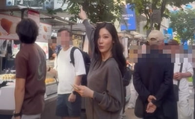 에스파 닝닝, 가린 것 없는데 아무도 못 알아봐…심지어 명동 한복판