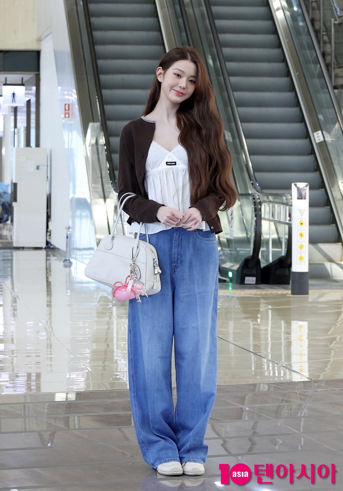 텐아시아 DB