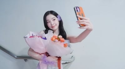 '35세' 아이린, '대세 연하남'과 깜짝 인연 고백했다…나이차 안 믿기는 비주얼 ('IRENE')