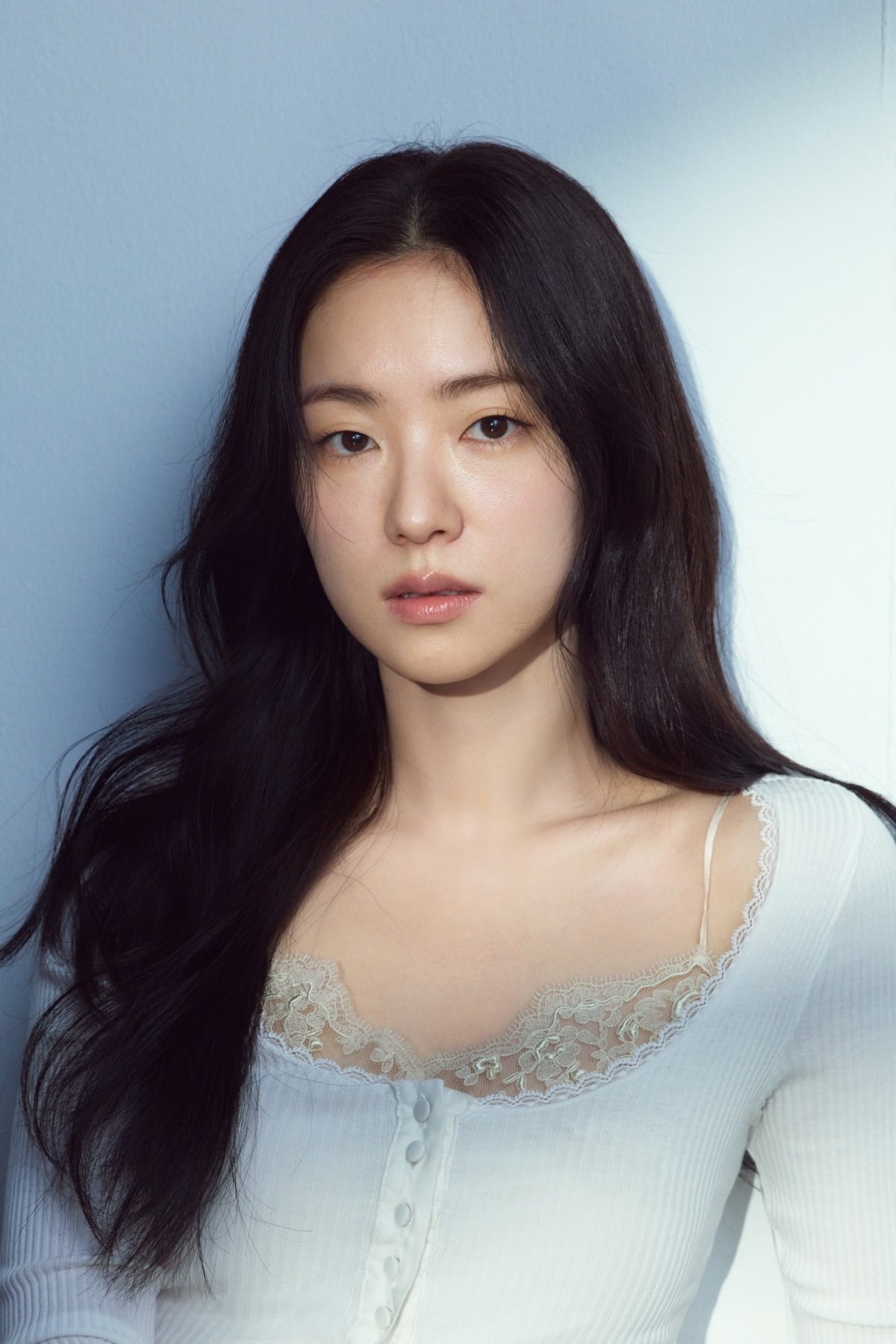 배우 전여빈이 또 한 번 새로운 얼굴을 예고한다./사진제공=매내지먼트mmm