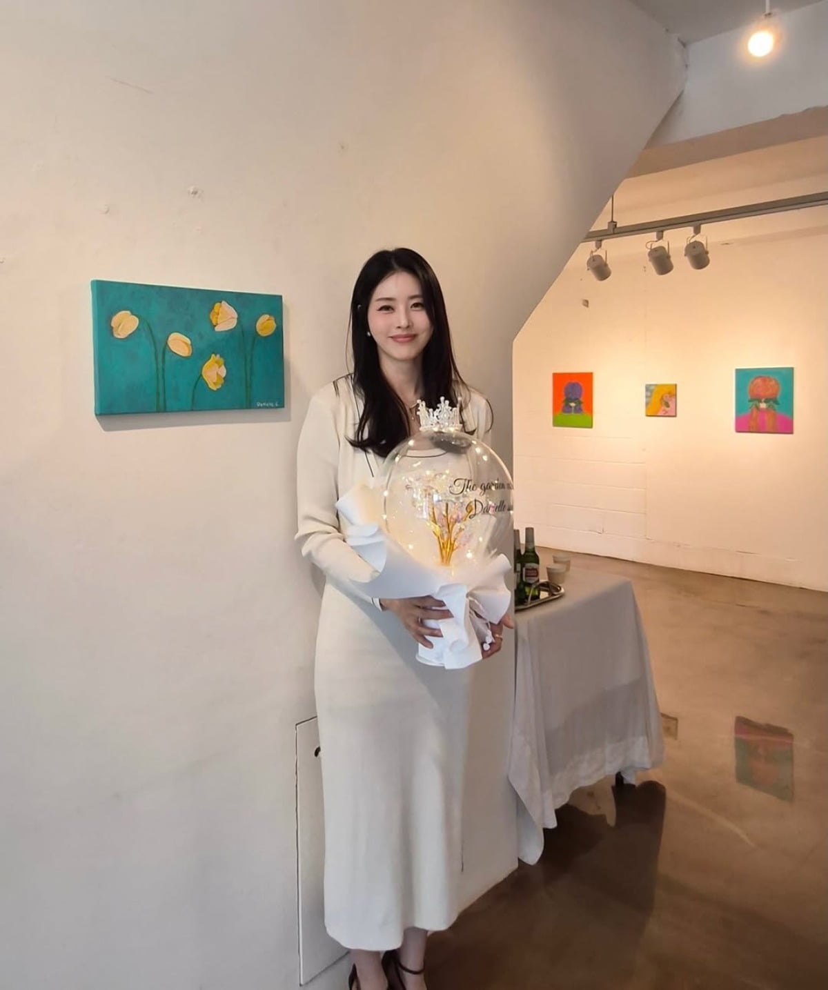 서동주가 개인전을 열었다. / 사진=서동주 SNS