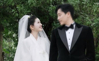 '故 최진실 딸' 최준희, 결혼 4일 만에 전한 뭉클 심경…"이제야 행복에 도달한 기분"