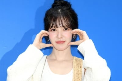 웬디, 빗소리 들으며 함께 데이트하고 싶은 여자 가수 1위 [TEN차트]