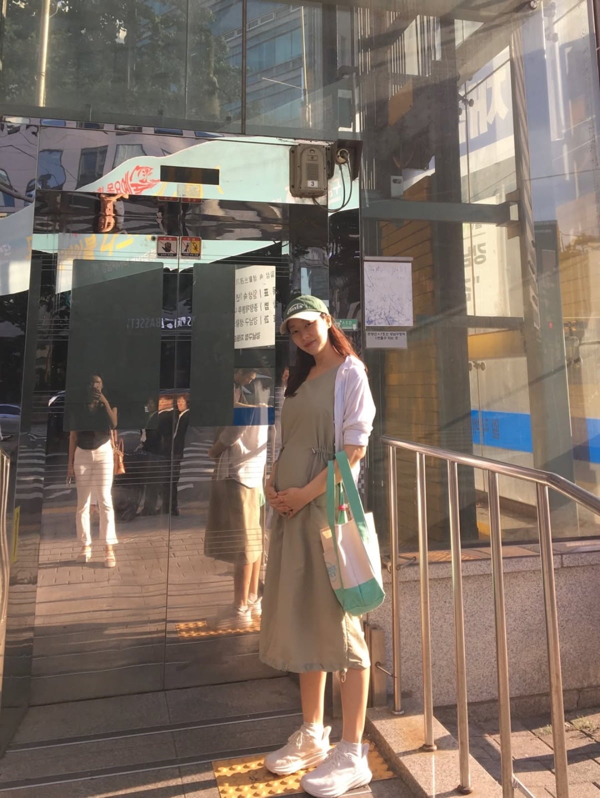 고우리가 임신 중 근황을 전했다. / 사진=고우리 SNS