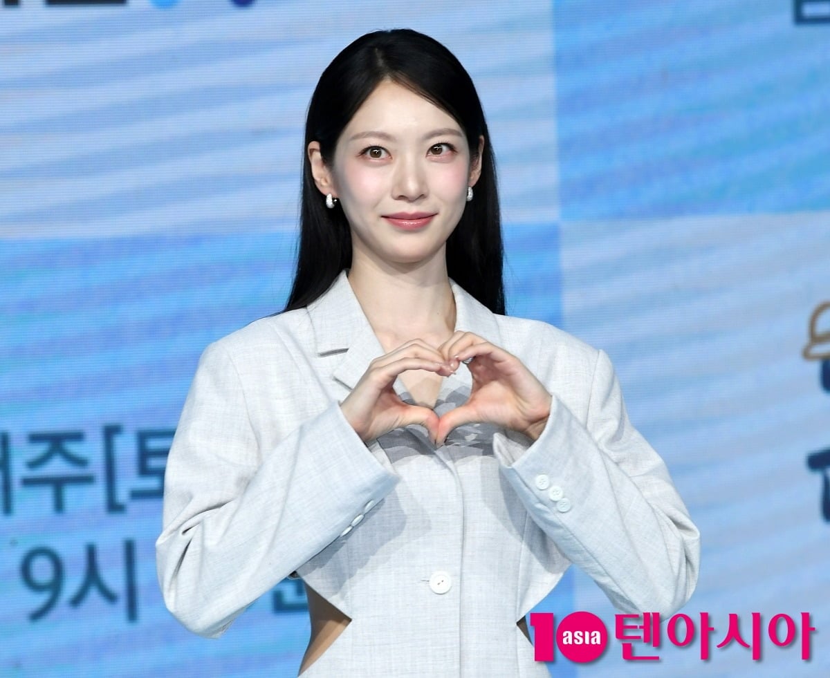 배우 공승연이 tvN 예능 '유 퀴즈 온 더 블럭'에 출연한 가운데, 최근 출연작인 MBC '21세기 대군부인' 관련 언급이 모두 편집돼 눈길을 끌었다./사진=텐아시아DB