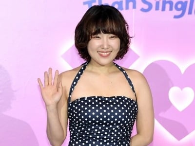 이은지, 공식석상서 호감 고백…상대는 03년생 축구선수 "브래드 피트 같아" ('티키타카쇼')