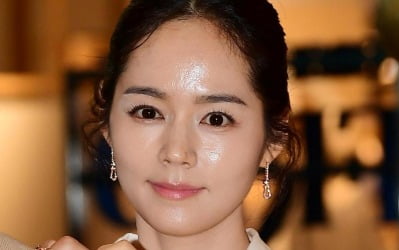 한가인, '정반대 관리 비결' 있었다…"CF 촬영 전 얼굴 부으려고 잘 먹어" ('자유부인')