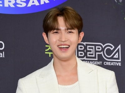 김재환, 5월의 가수 선정<br>솔로 데뷔 7주년