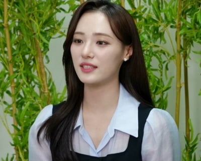 '뉴진스 민지 닮은꼴' KBS 신입 아나운서, 근황 공개됐다…창원서 생활 중 ('사당귀')