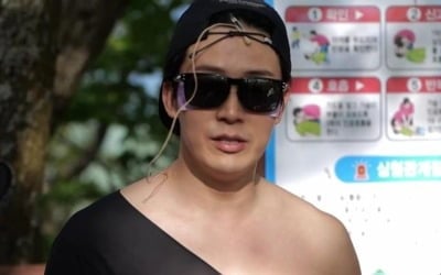 허경환, 지리산서 상의 탈의했다…유세윤, "올해 최우수상 너다" ('최우수산')