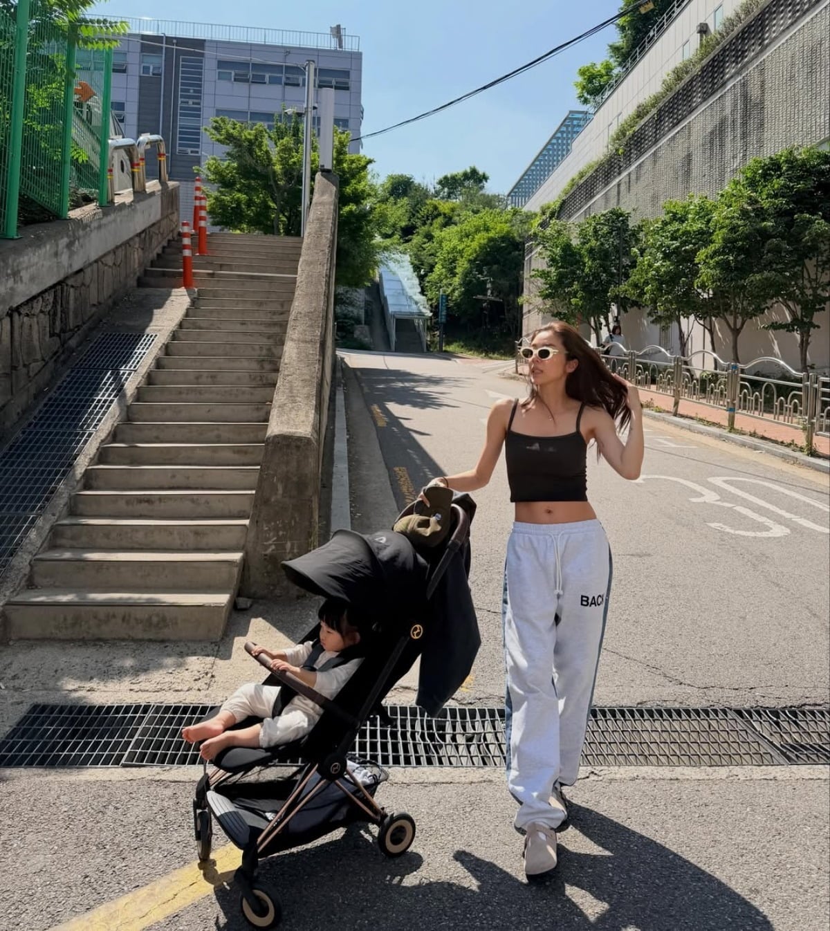 사진 = 손담비 인스타그램
