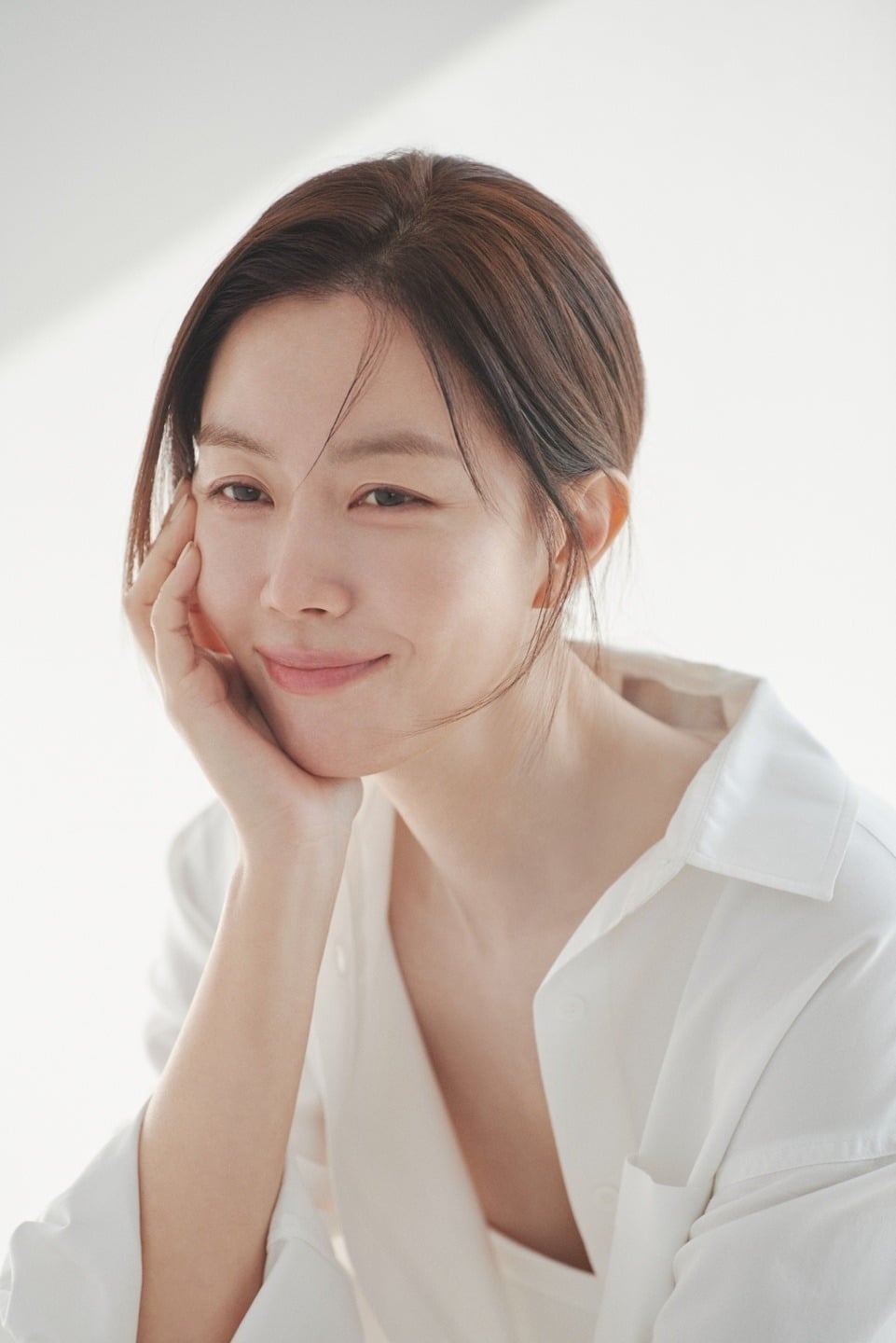 배우 김유미가 남편 정우와 한솥밥을 먹는다./사진제공=사람엔터테인먼트