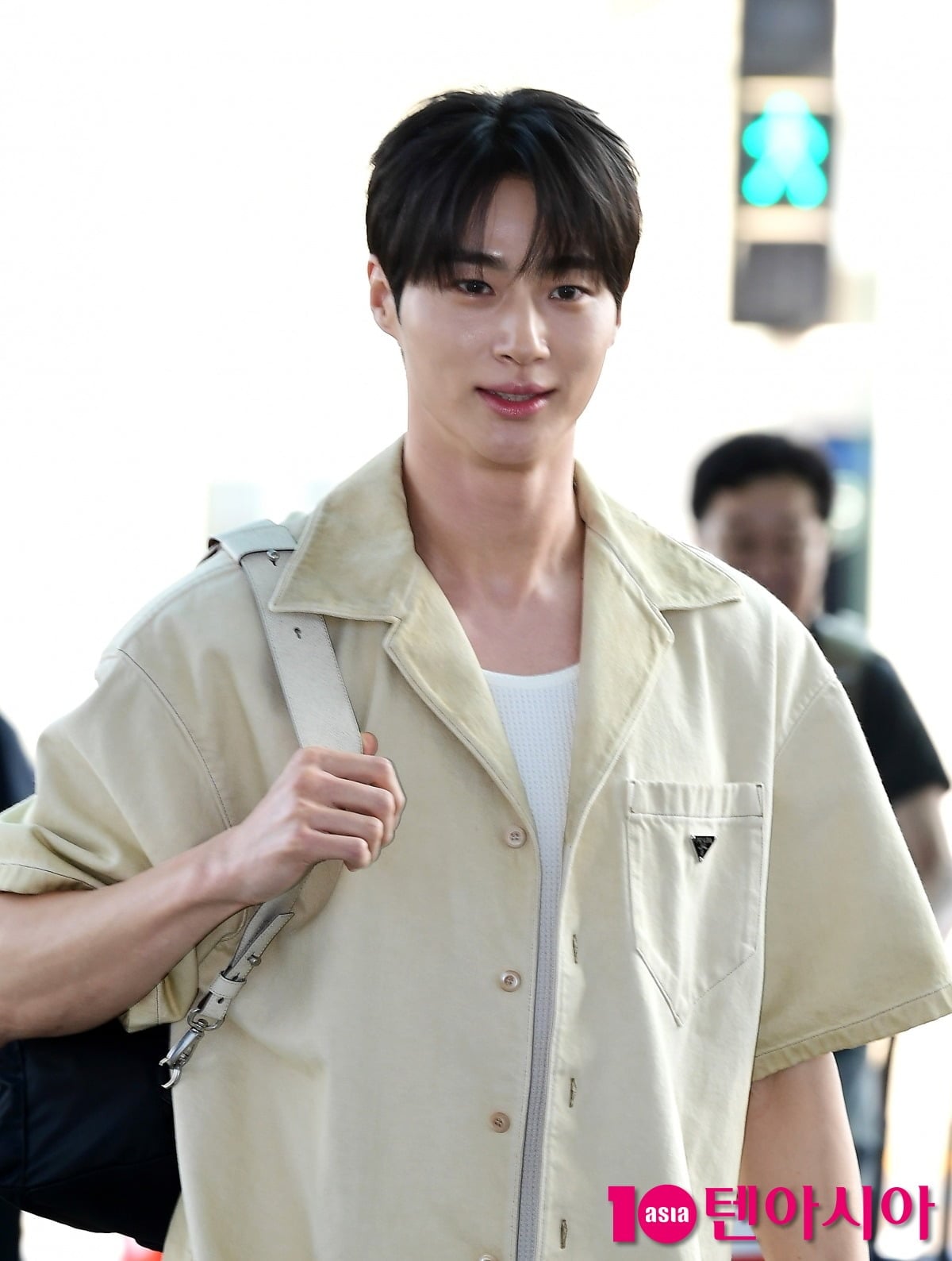 배우 변우석이 무명 시절 연기에 집중하기 위해 아르바이트 시간을 줄였던 경험을 털어놨다./사진=텐아시아DB
