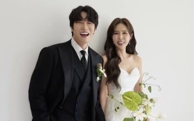 "큰 결심" 문원♥신지, 결혼 3주 만에 새 가족 반려견 발표…이름은 쿠키