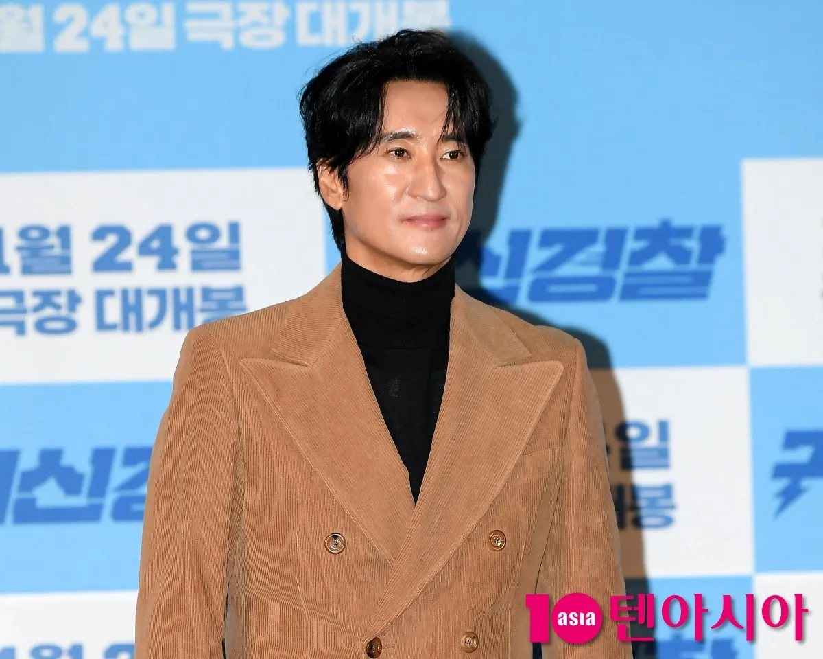배우 신현준이 행사에 참석해 포토 타임을 가졌다. / 사진=텐아시아DB