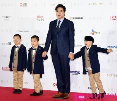 "민국이가 나를 싫어해"…송일국, 사춘기 온 삼둥이에 씁쓸 ('컬투쇼')