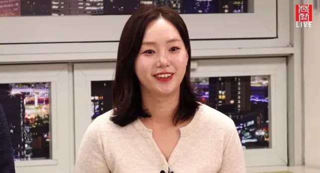 '뒷담화 논란' 31기 옥순, 드디어 SNS 침묵 깼다…"잘 가 옥순아" 댓글 창엔 비난 쇄도