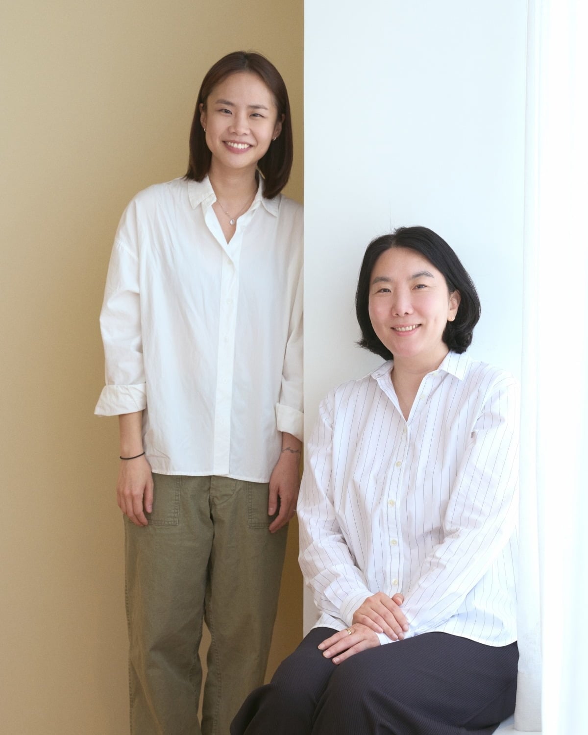 '유재석 캠프'를 연출한 이소민PD와 윤신혜 작가. / 사진제공=넷플릭스