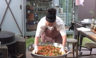 박지훈도 놀랄 '전설의 취사병' 실사판…이영자, 고기 12kg 넣은 푸짐한 코스 요리 ('전참시')