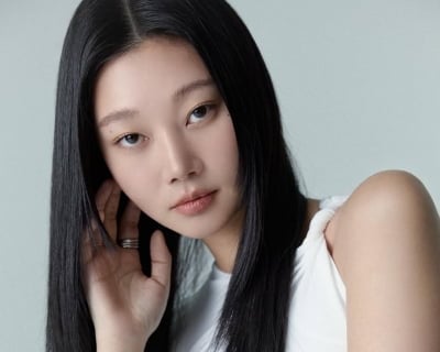 "원래 진짜 못생겼었다…내가 모델 될 거라고 예상 못해" 여연희, 피팅 알바가 바꾼 인생 [인터뷰]