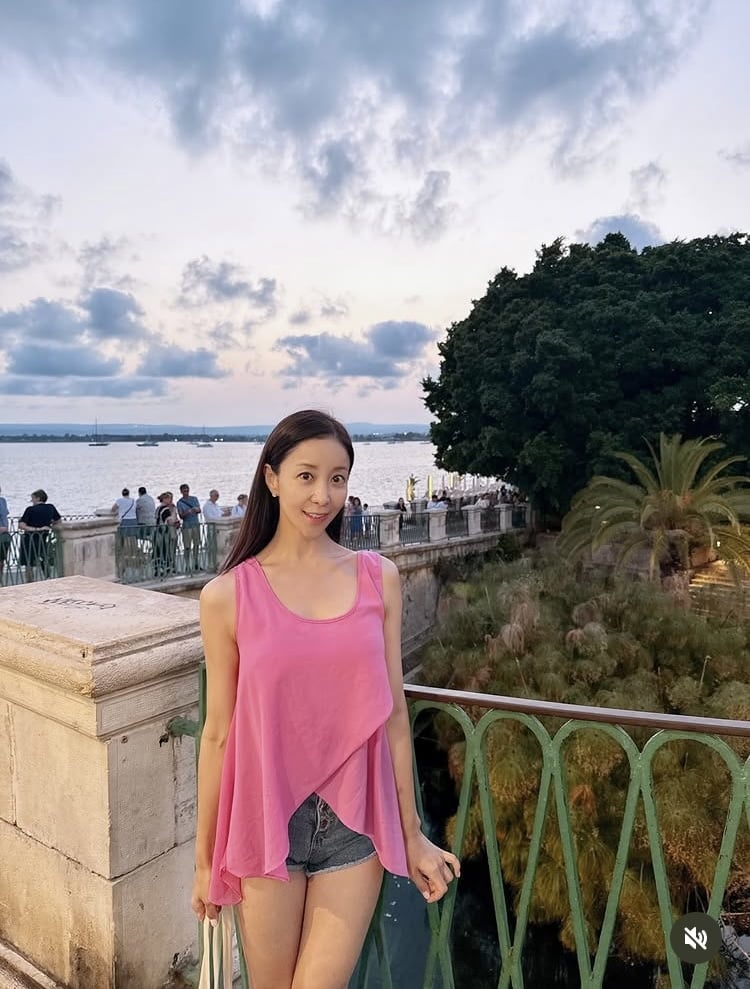 원진서, 여행통 또 왔네…윤정수와의 이탈리아를 못 잊어