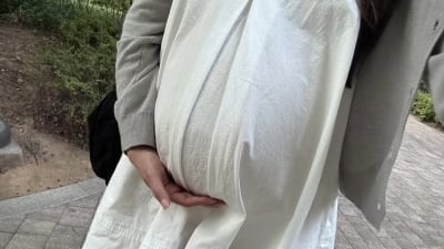 김장미, 불룩한 D라인…배 빵빵 출산 직전